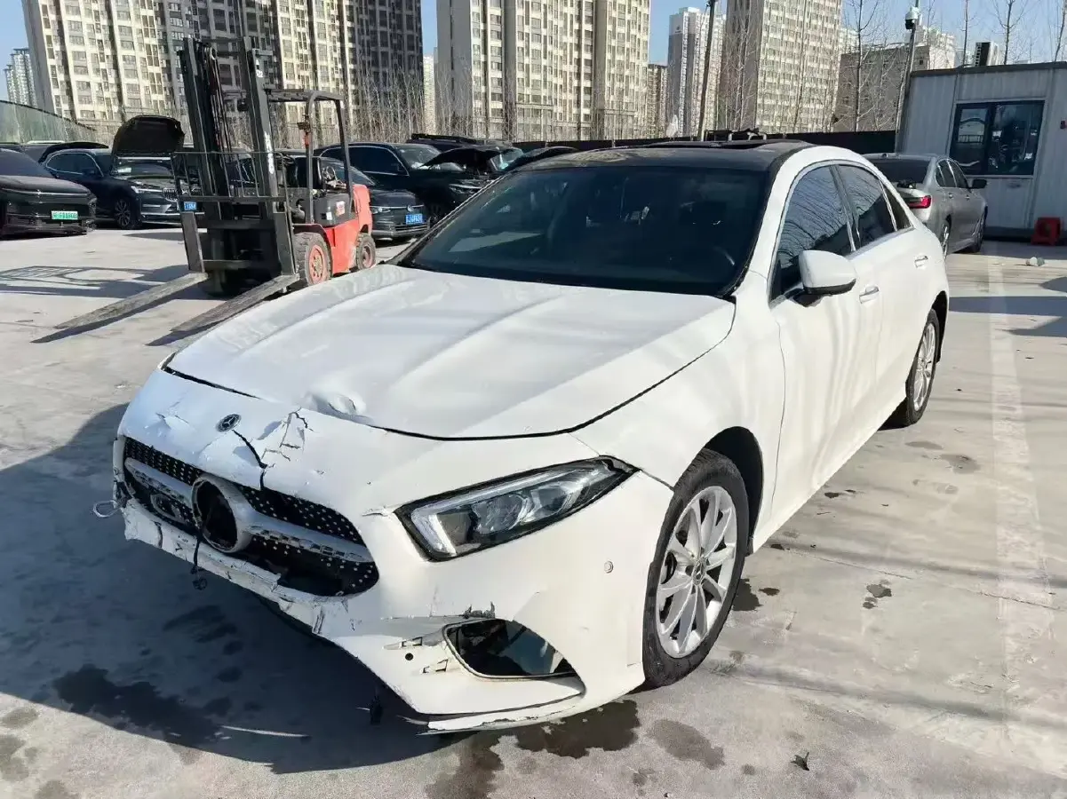 2022 Mercedes-Benz A Class 1.3T 163HP L4 7DCT