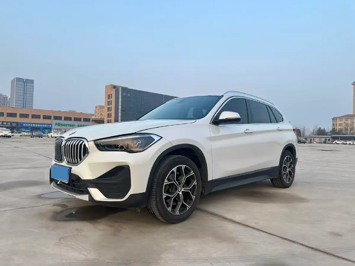 2021 BMW X1 2.0T 192HP L4 7DCT