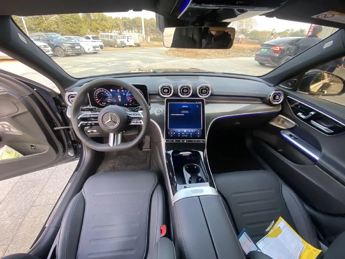 2026 Mercedes-Benz C Class 2.0T 204HP L4 9AT,autocango,china used car exporter,china ev exporter,chinese used car exporter,chinese used ev exporter