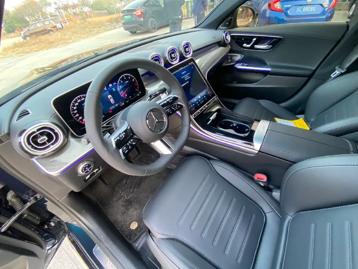 2026 Mercedes-Benz C Class 2.0T 204HP L4 9AT,autocango,china used car exporter,china ev exporter,chinese used car exporter,chinese used ev exporter