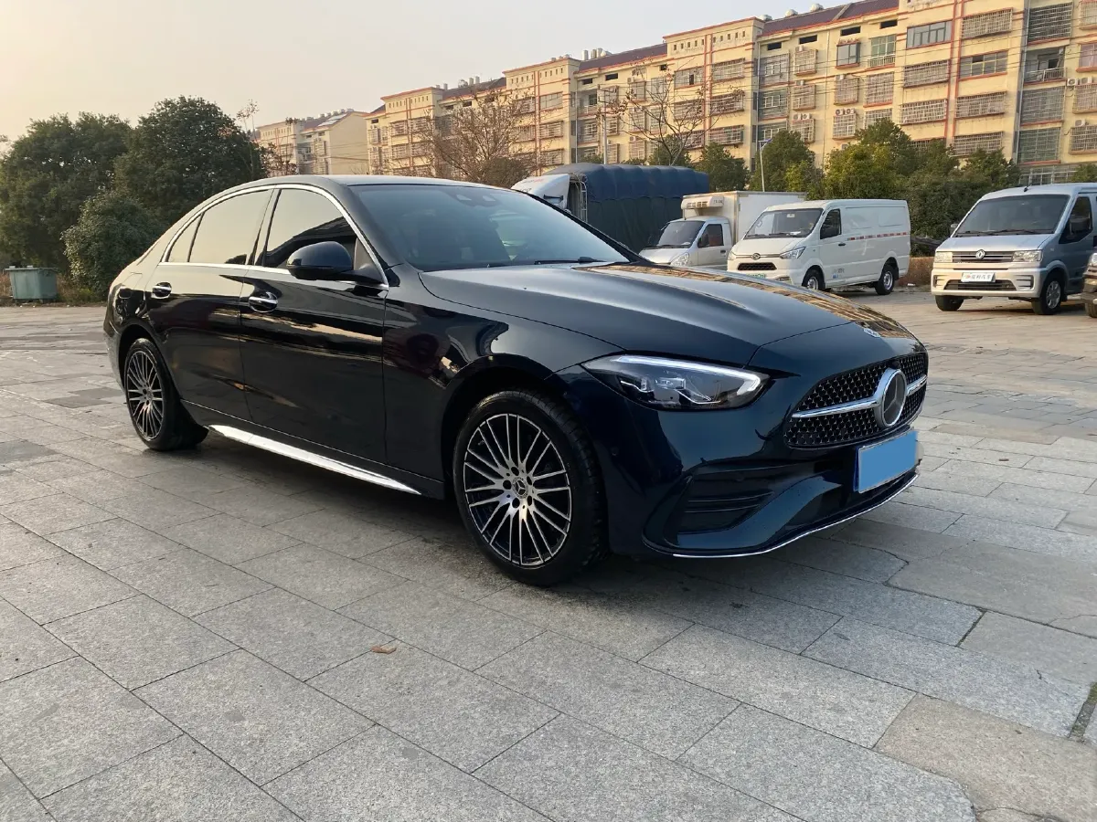 2026 Mercedes-Benz C Class 2.0T 204HP L4 9AT,autocango,china used car exporter,china ev exporter,chinese used car exporter,chinese used ev exporter
