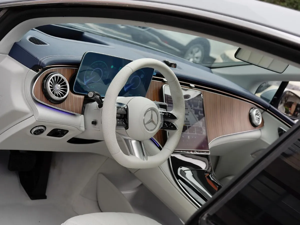 2025 Mercedes-Benz EQE Class BEV 96.1KWH,autocango,china used car exporter,china ev exporter,chinese used car exporter,chinese used ev exporter