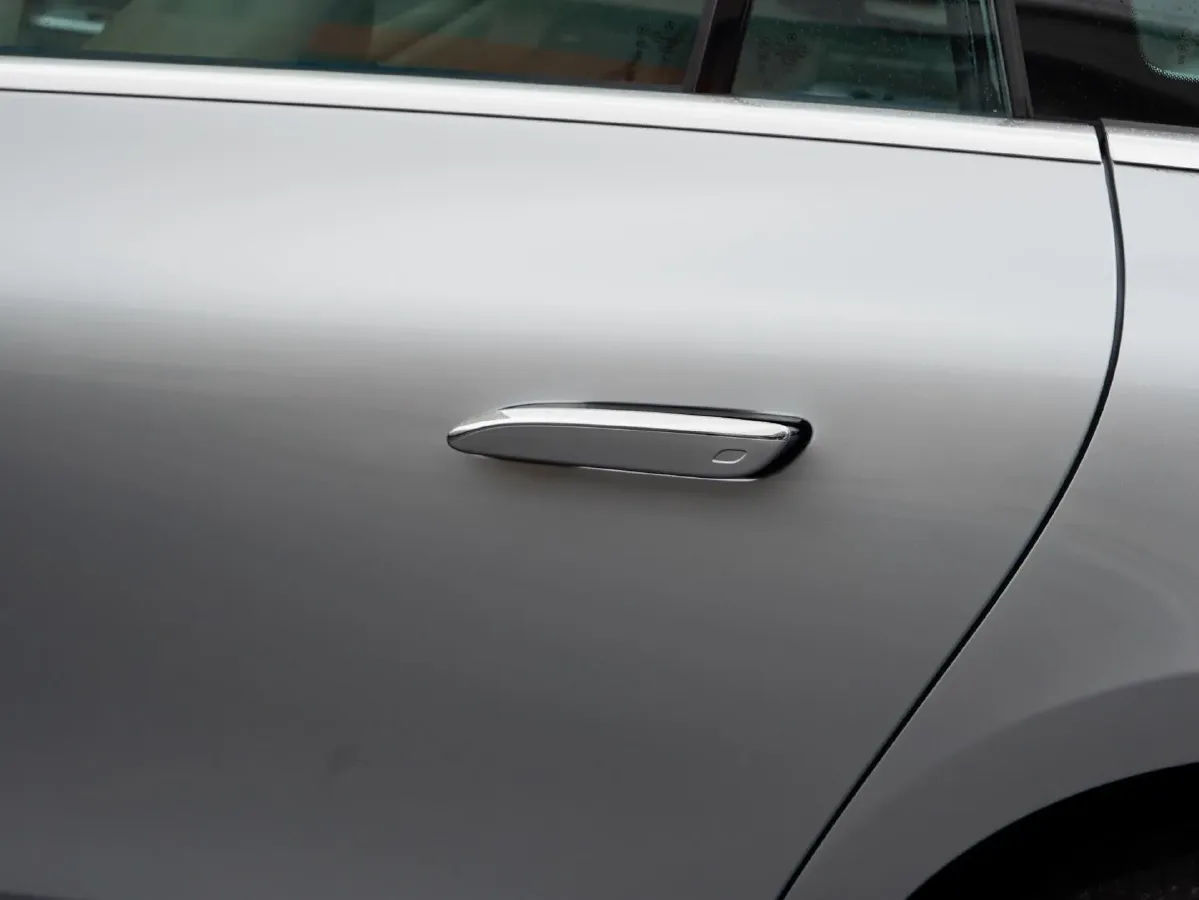 2025 Mercedes-Benz EQE Class BEV 96.1KWH,autocango,china used car exporter,china ev exporter,chinese used car exporter,chinese used ev exporter