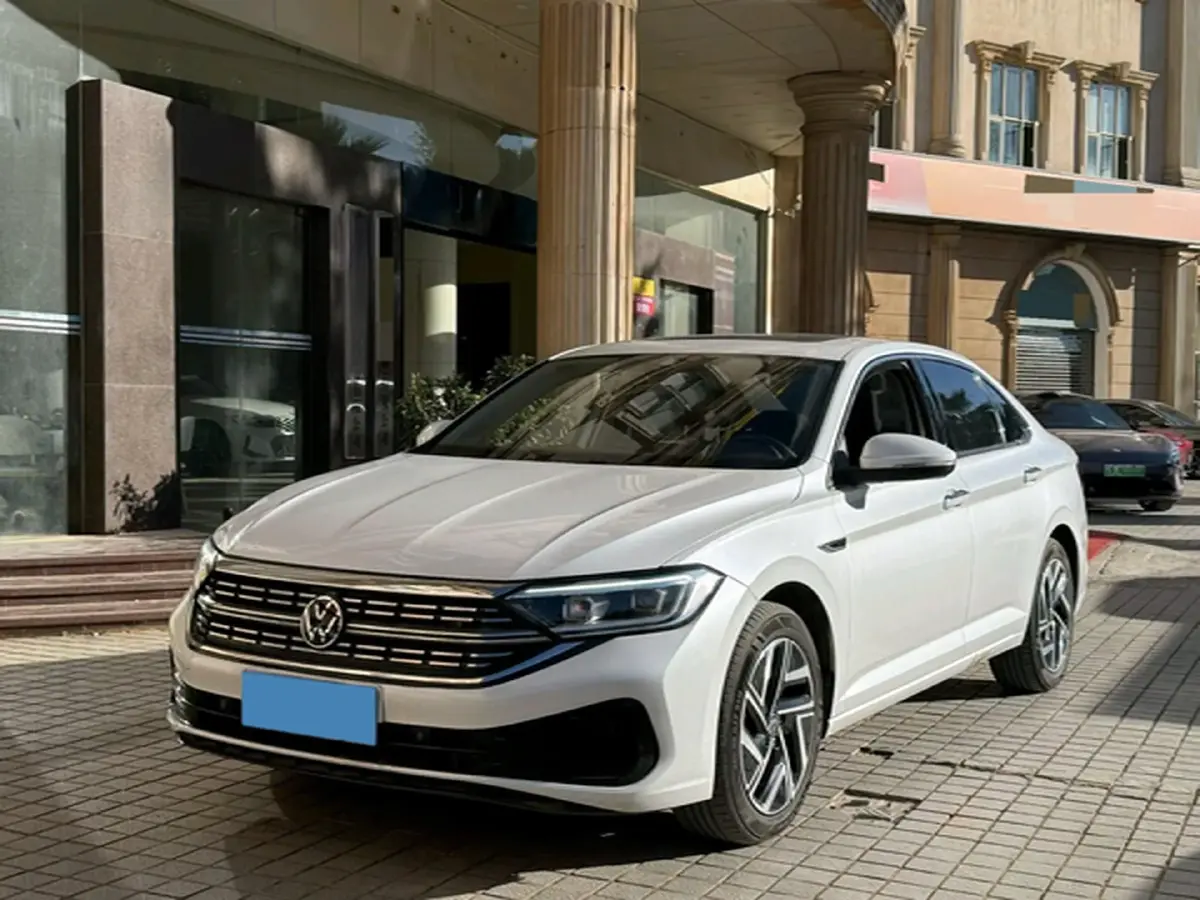 2023 Volkswagen Sagitar 1.4T 150HP L4 7DCT