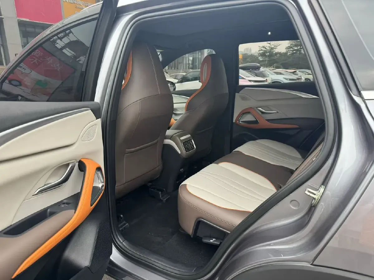 2022 Ruichi Auto EC31 BEV 41.932KWH,autocango,china used car exporter,china ev exporter,chinese used car exporter,chinese used ev exporter