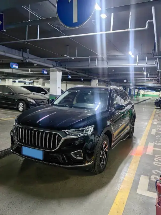 2022 HongQi HS5 2.0T 224HP L4 6AT