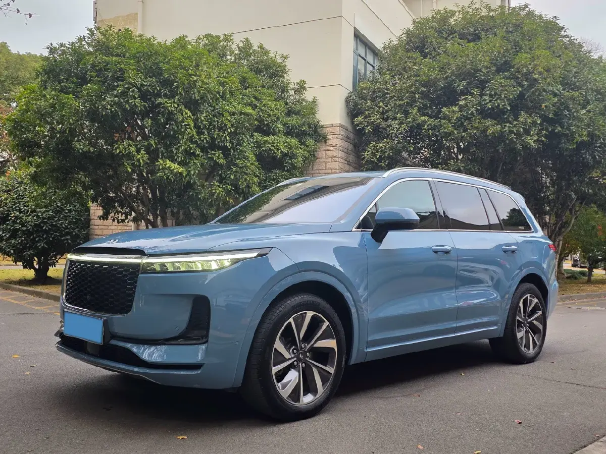 2021 Li ONE Range Extended 131HP REEV 40.5KWH