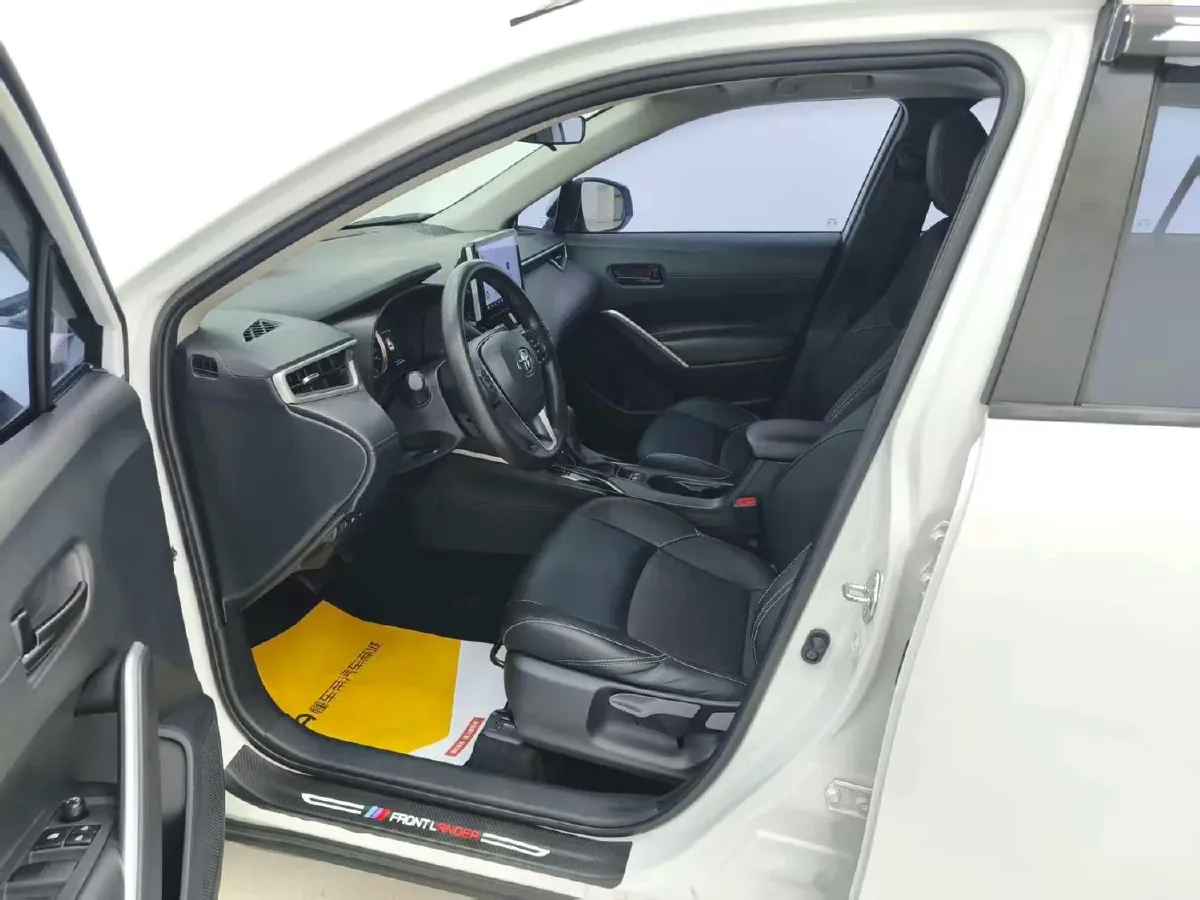 2022 Toyota Frontlander 2.0L 171HP L4 CVT,autocango,china used car exporter,china ev exporter,chinese used car exporter,chinese used ev exporter