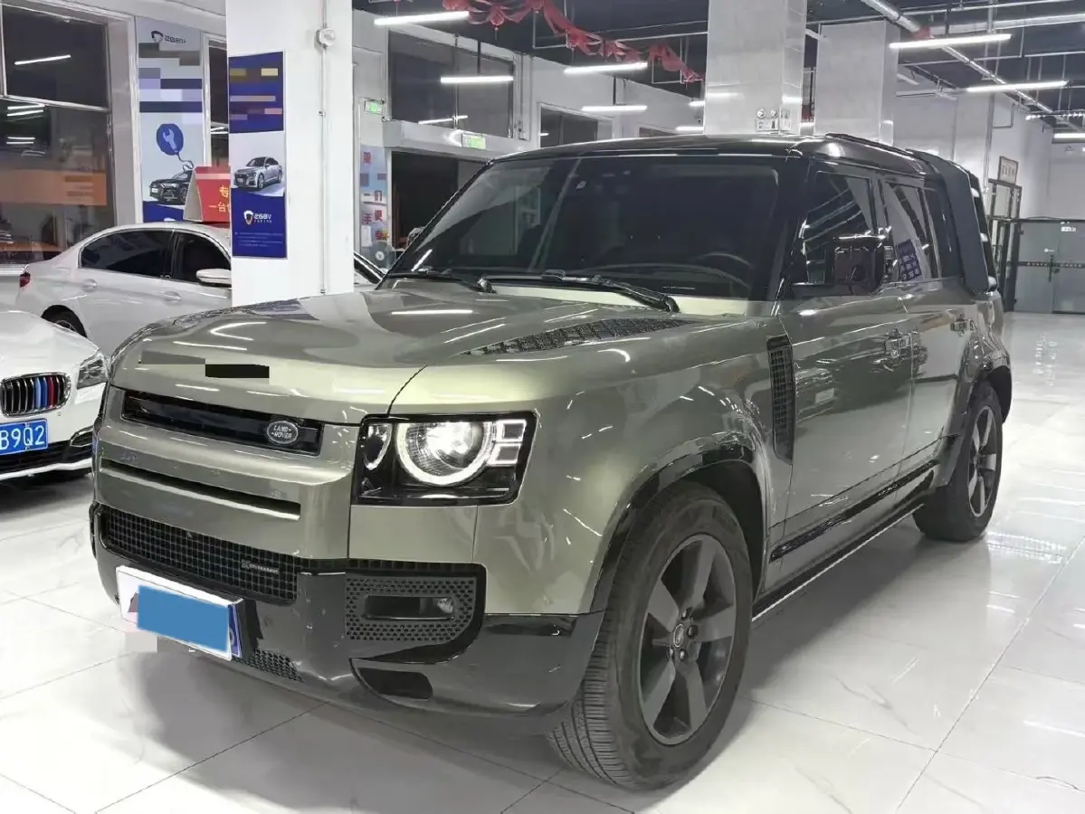 2022 Land Rover Defender 3.0T 400HP L6 8AT