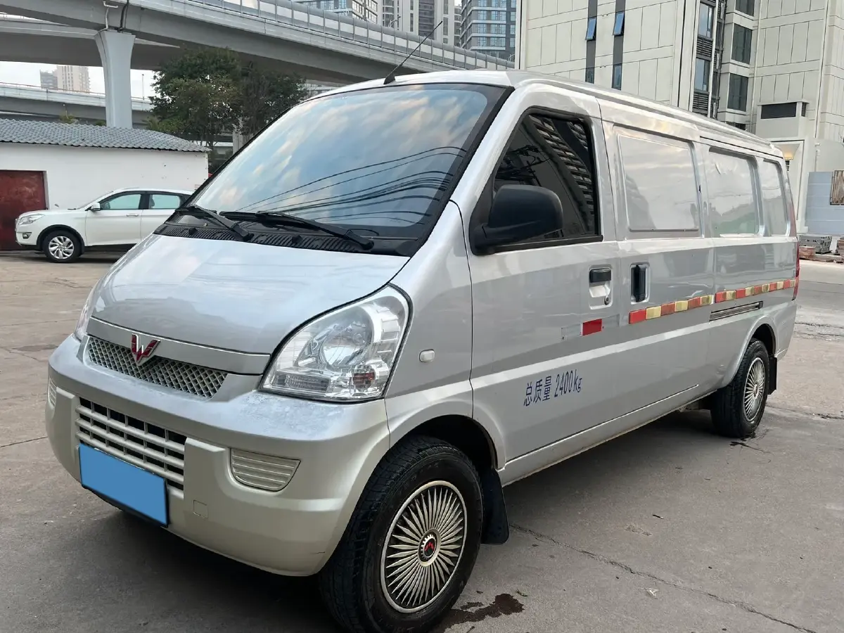 2022 WuLing RongGuang Mini Truck EV BEV 41.5KWH