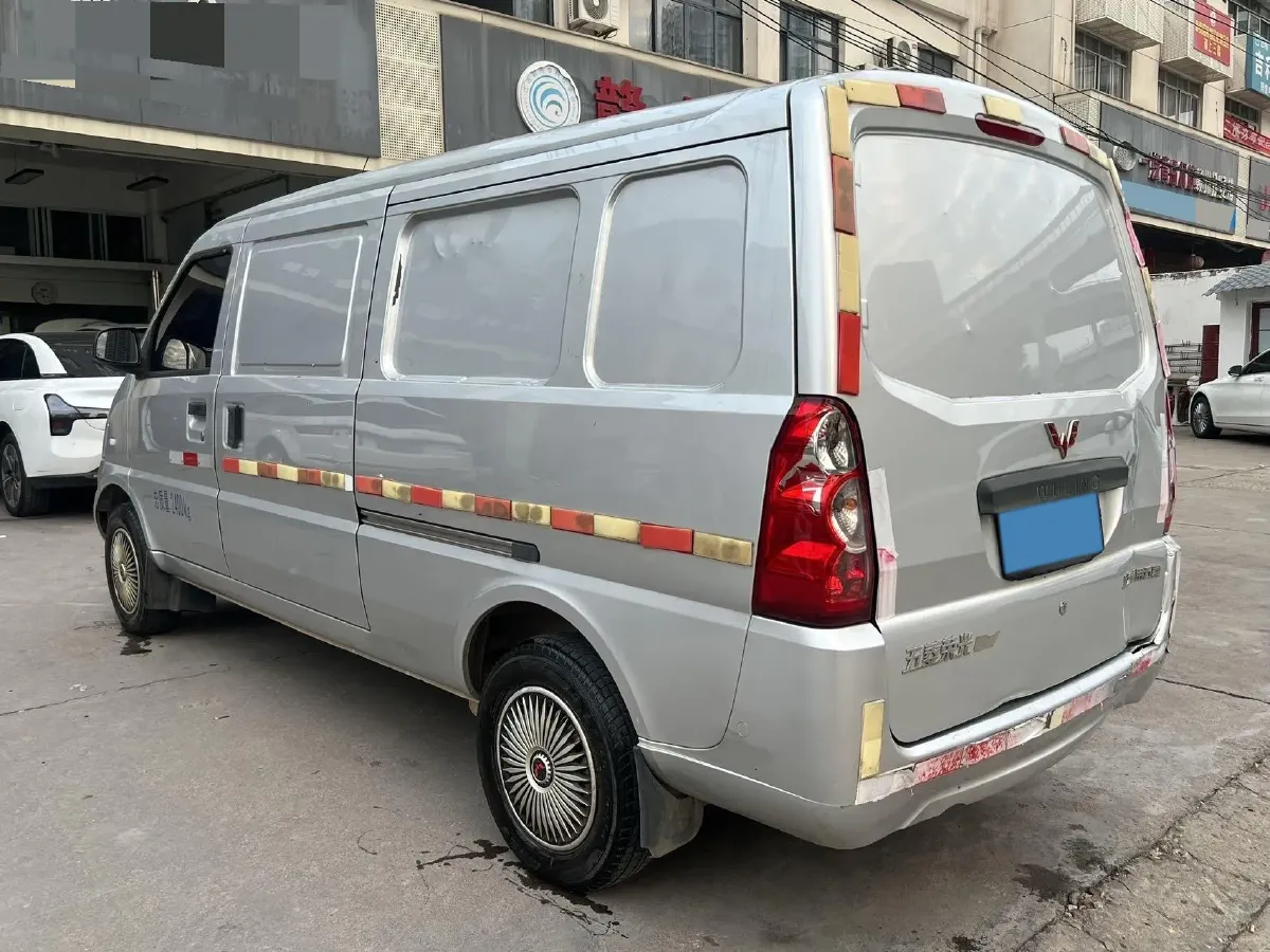 2022 WuLing RongGuang Mini Truck EV BEV 41.5KWH,autocango,china used car exporter,china ev exporter,chinese used car exporter,chinese used ev exporter