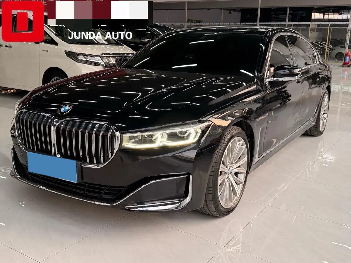 2019 BMW 7 Series 3.0T 340HP L6 8AT