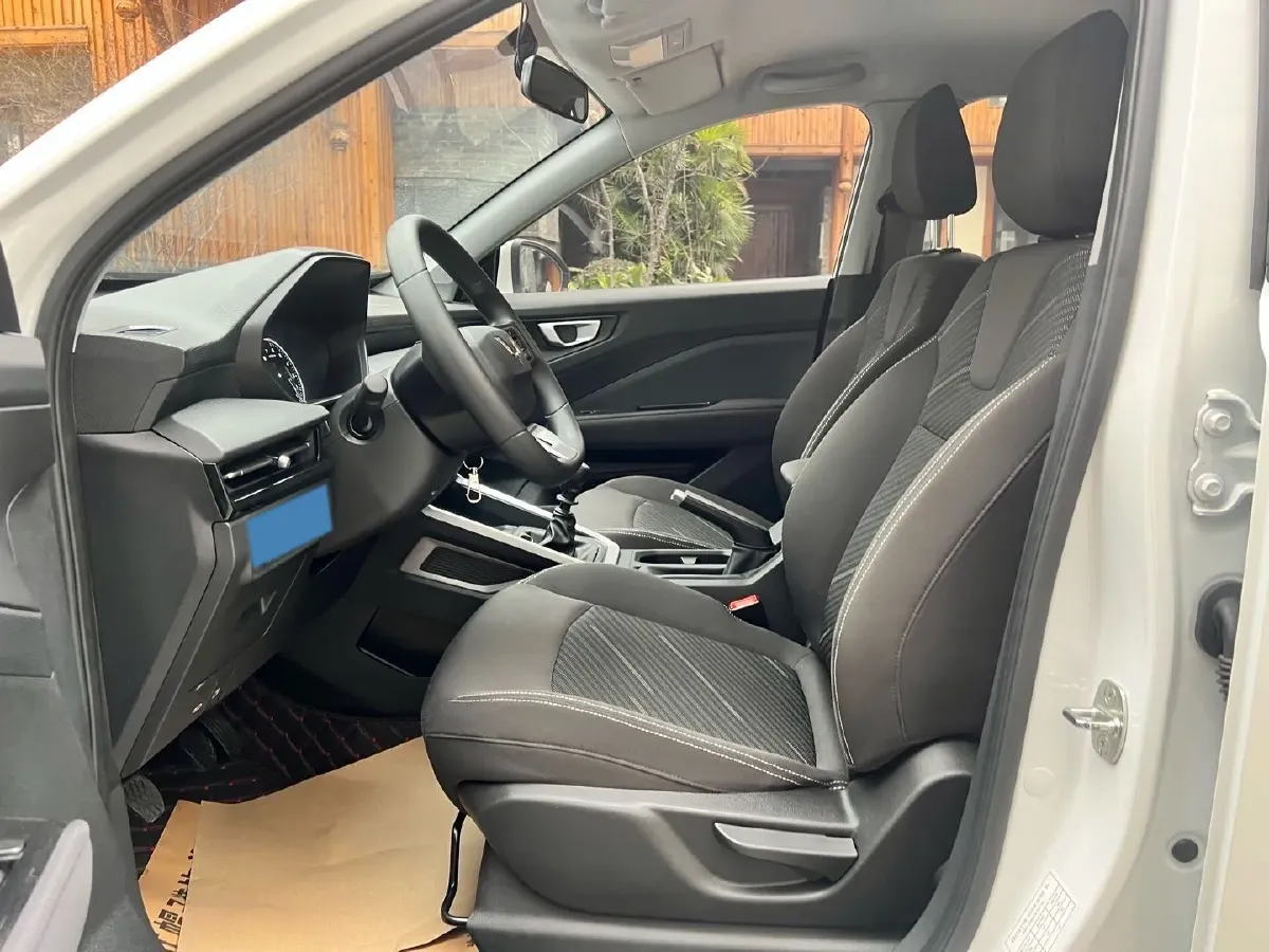 2022 WuLing XingChi 1.5L 99HP L4 6MT,autocango,china used car exporter,china ev exporter,chinese used car exporter,chinese used ev exporter