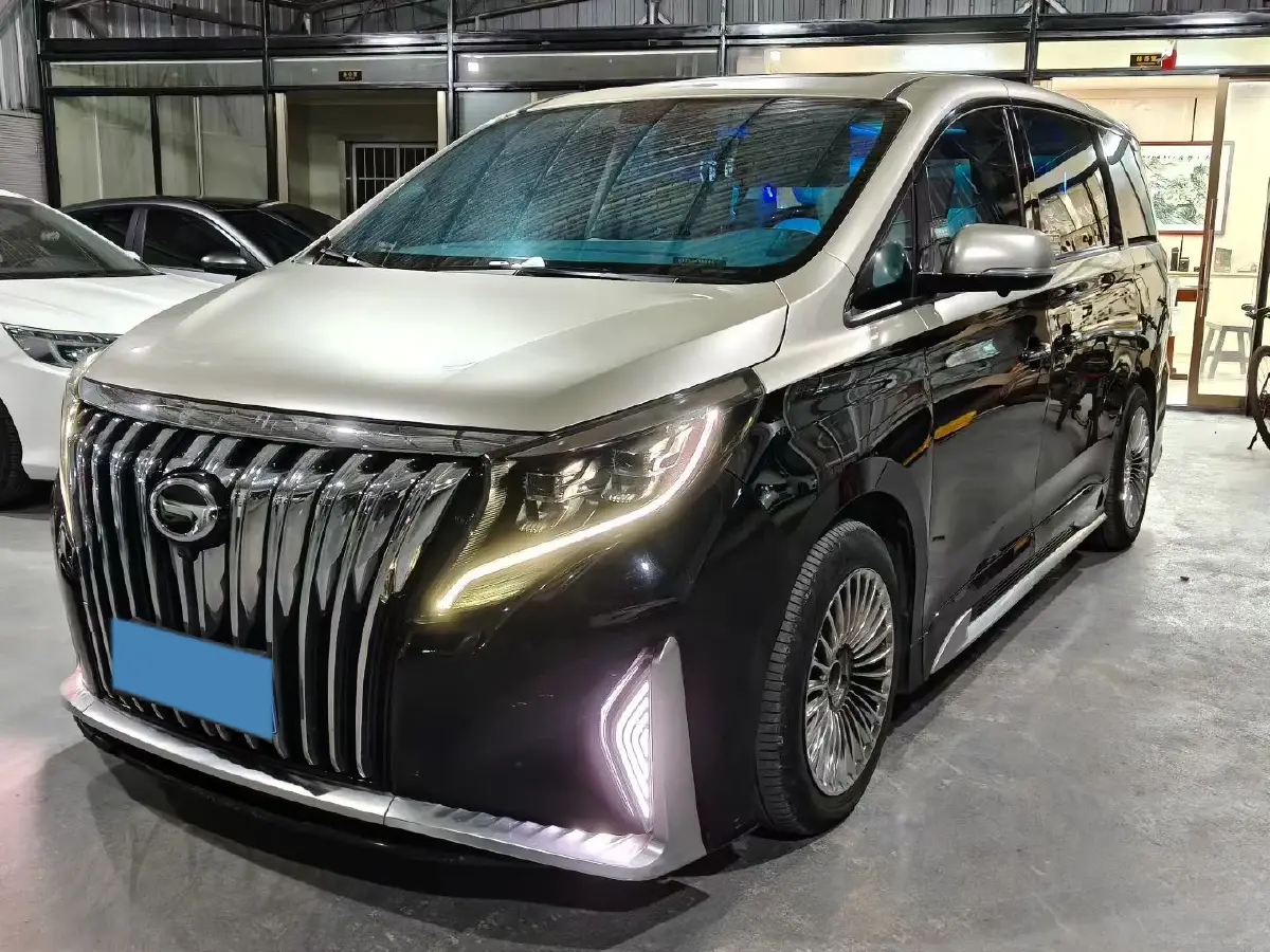 2021 GAC Trumpchi M8 2.0T 252HP L4 8AT