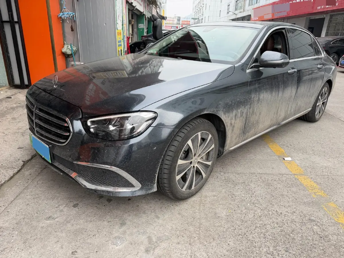2022 Mercedes-Benz E Class 2.0T 211HP L4 9AT PHEV 25.4KWH