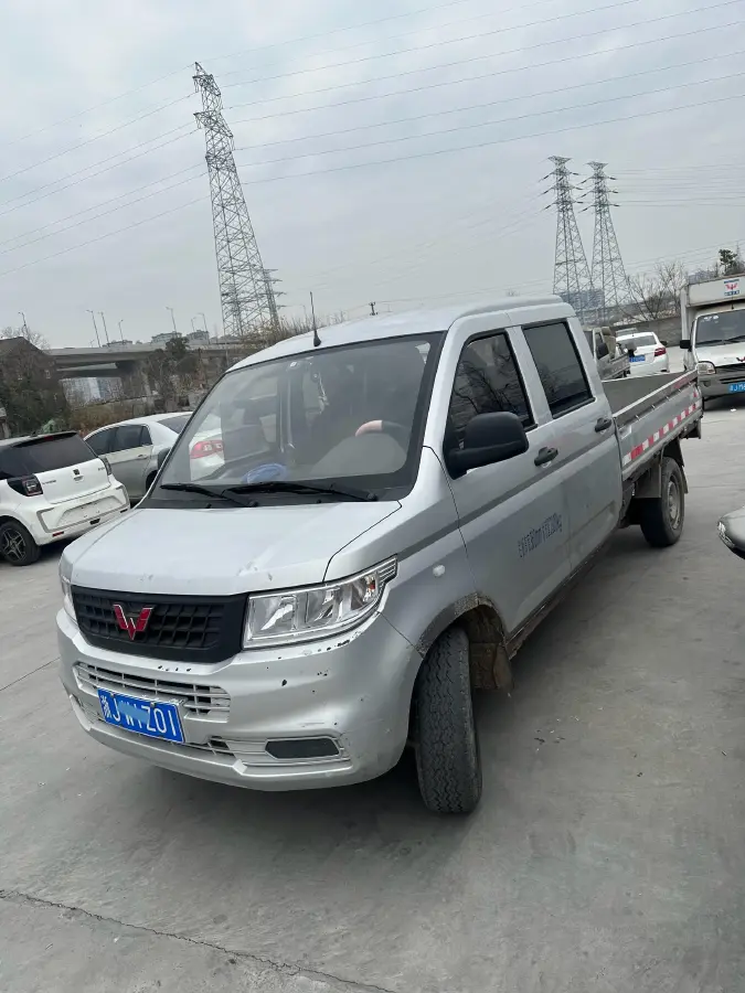 2019 WuLing RongGuang New Truck 1.5L 107HP L4 5MT