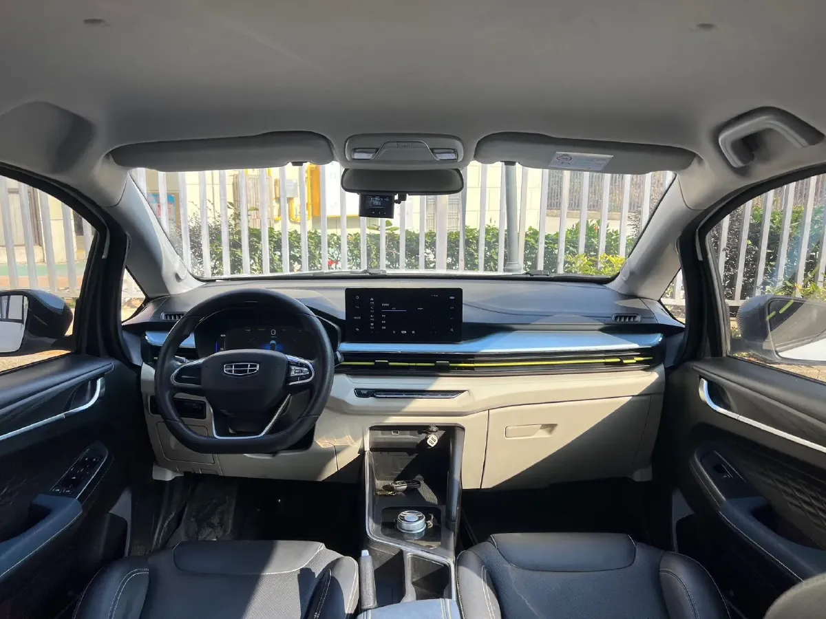 2021 WuLing Nano EV BEV 28KWH,autocango,china used car exporter,china ev exporter,chinese used car exporter,chinese used ev exporter