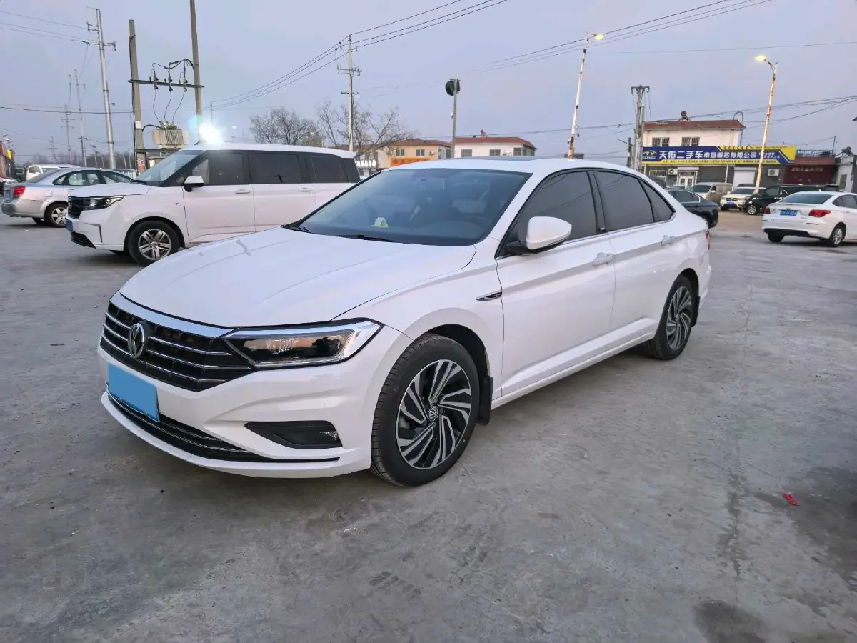 2021 Volkswagen Sagitar 1.4T 150HP L4 7DCT