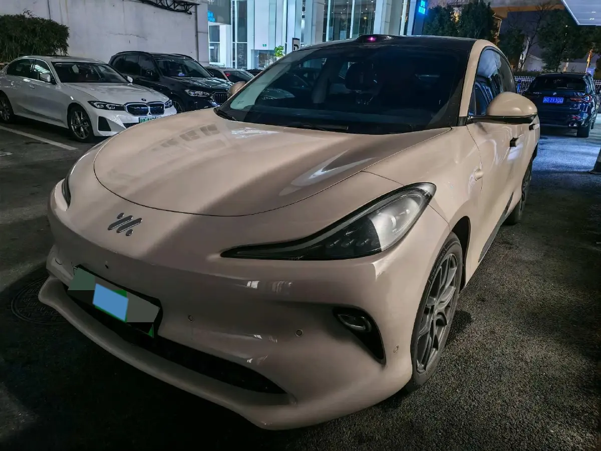 2025 IM LS6 BEV 75KWH