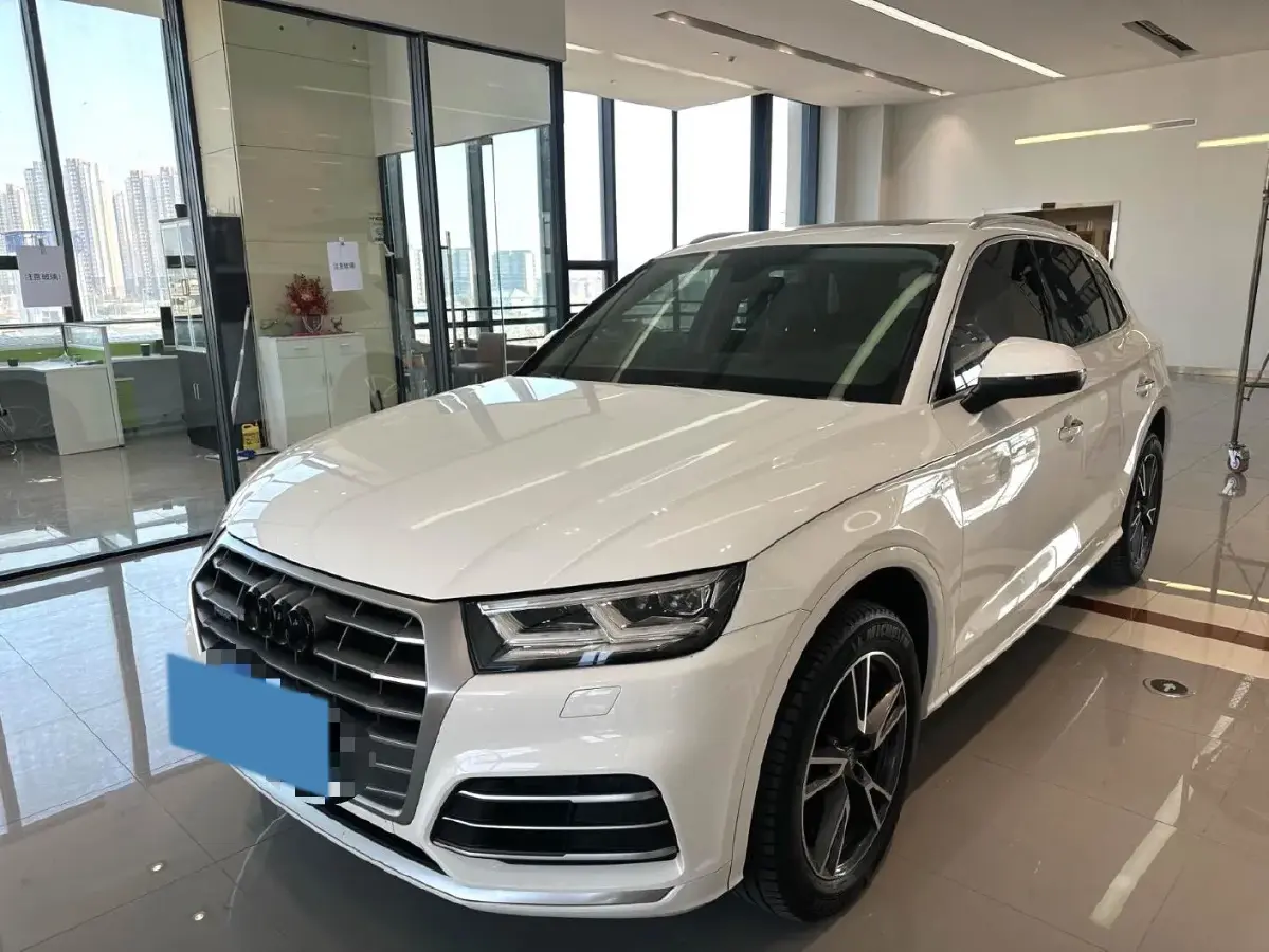 2020 Audi Q5L 2.0T 190HP L4 7DCT