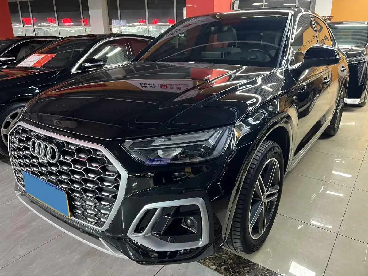 2022 Audi Q5L Sportback 2.0T 190HP L4 7DCT