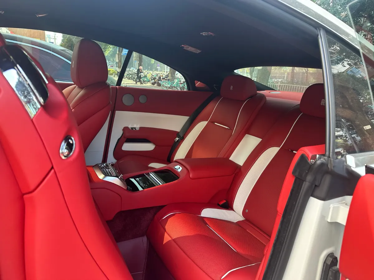 2018 Rolls-Royce Wraith 6.6T 632HP V12 8AT,autocango,china used car exporter,china ev exporter,chinese used car exporter,chinese used ev exporter