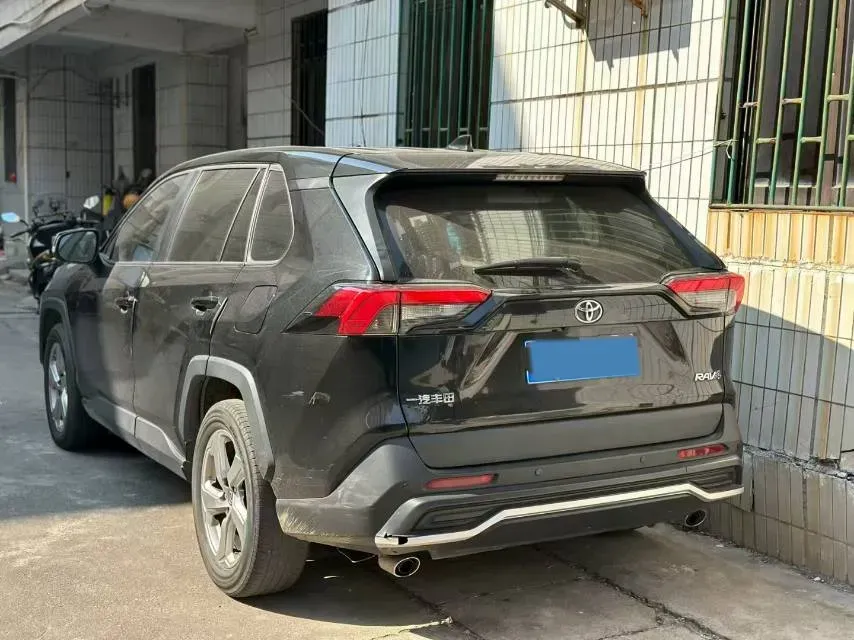 2022 Toyota RAV4 2.0L 171HP L4 CVT,autocango,china used car exporter,china ev exporter,chinese used car exporter,chinese used ev exporter