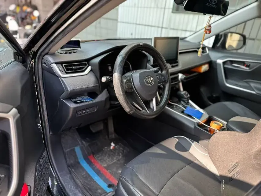 2022 Toyota RAV4 2.0L 171HP L4 CVT,autocango,china used car exporter,china ev exporter,chinese used car exporter,chinese used ev exporter