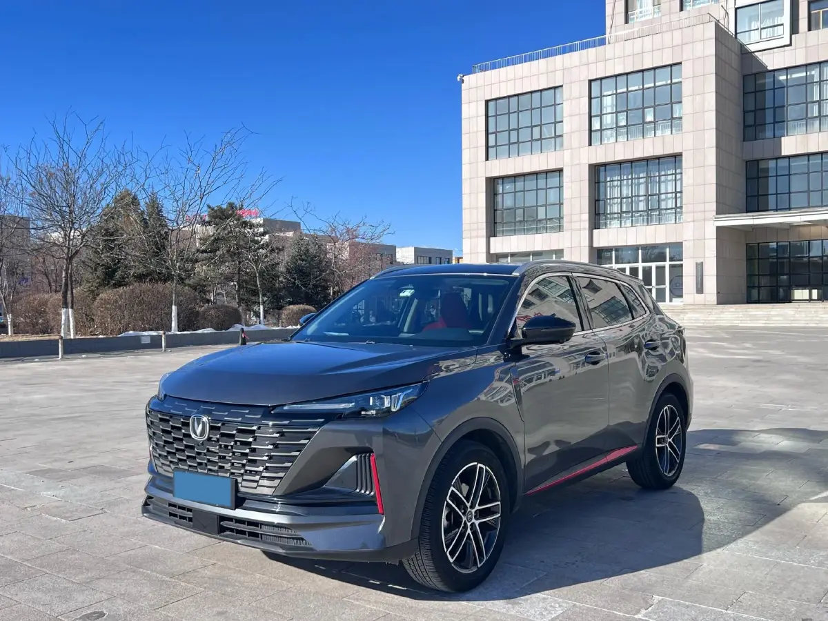 2022 ChangAn CS55 Plus 1.5T 180HP L4 7DCT
