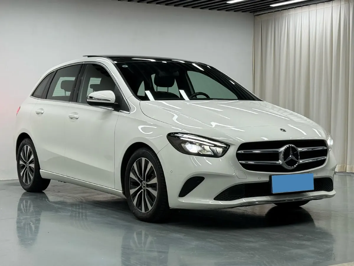 2021 Mercedes-Benz B Class 1.3T 163HP L4 7DCT,autocango,china used car exporter,china ev exporter,chinese used car exporter,chinese used ev exporter