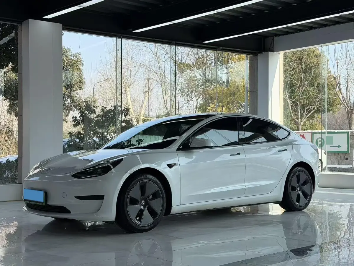 2021 Tesla Model 3 BEV 55KWH