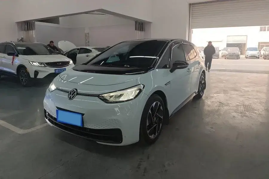 2023 Volkswagen ID.3 BEV 52.8KWH