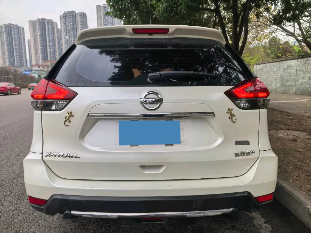 2020 Nissan X-Trail 2.0L 154HP L4 CVT,autocango,china used car exporter,china ev exporter,chinese used car exporter,chinese used ev exporter