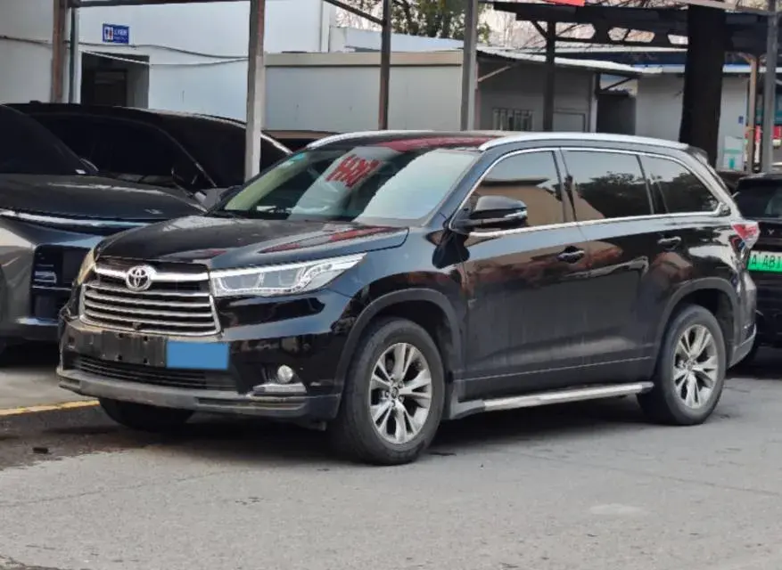 2017 Toyota Highlander 2.0T 220HP L4 6AT