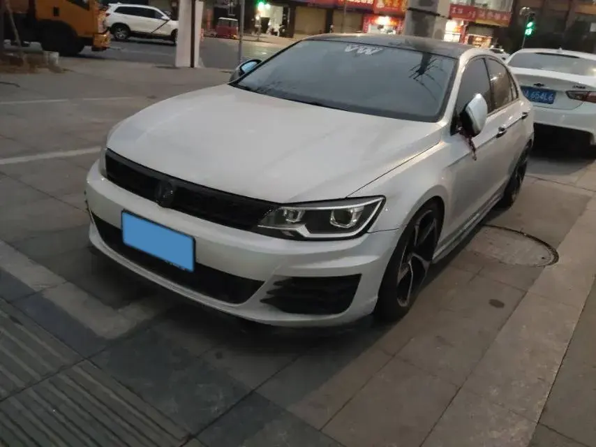 2018 Volkswagen Lamando 1.4T 131HP L4 7DCT