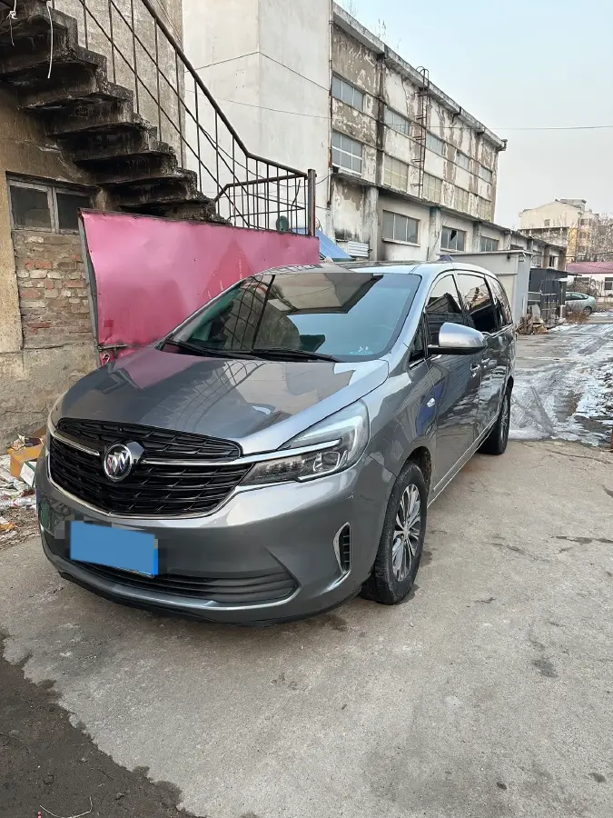 2022 Buick GL8 2.0T 237HP L4 9AT