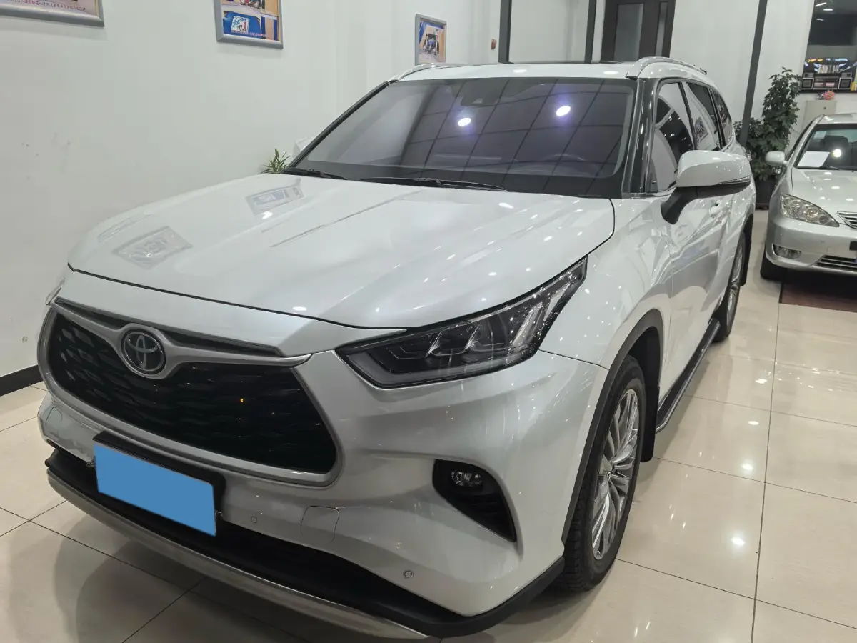 2022 Toyota Highlander 2.0T 248HP L4 8AT