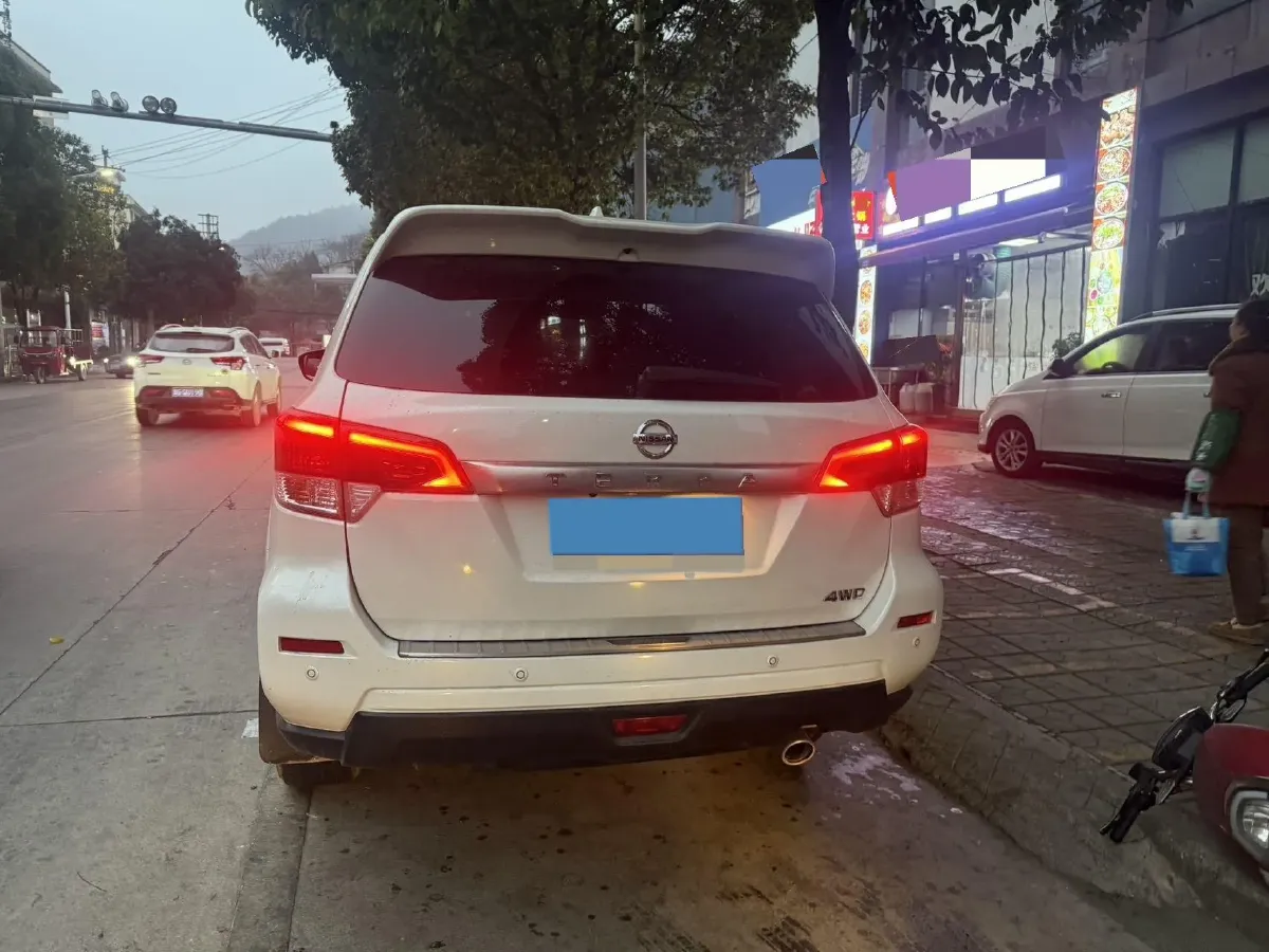 2020 Nissan Terra 2.5L 193HP L4 7AT,autocango,china used car exporter,china ev exporter,chinese used car exporter,chinese used ev exporter