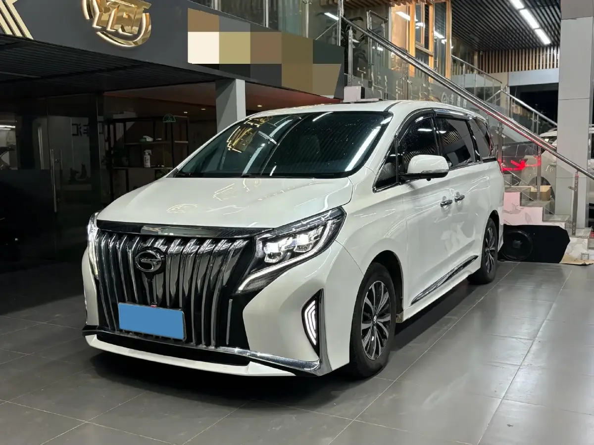 2021 GAC Trumpchi M8 2.0T 252HP L4 8AT