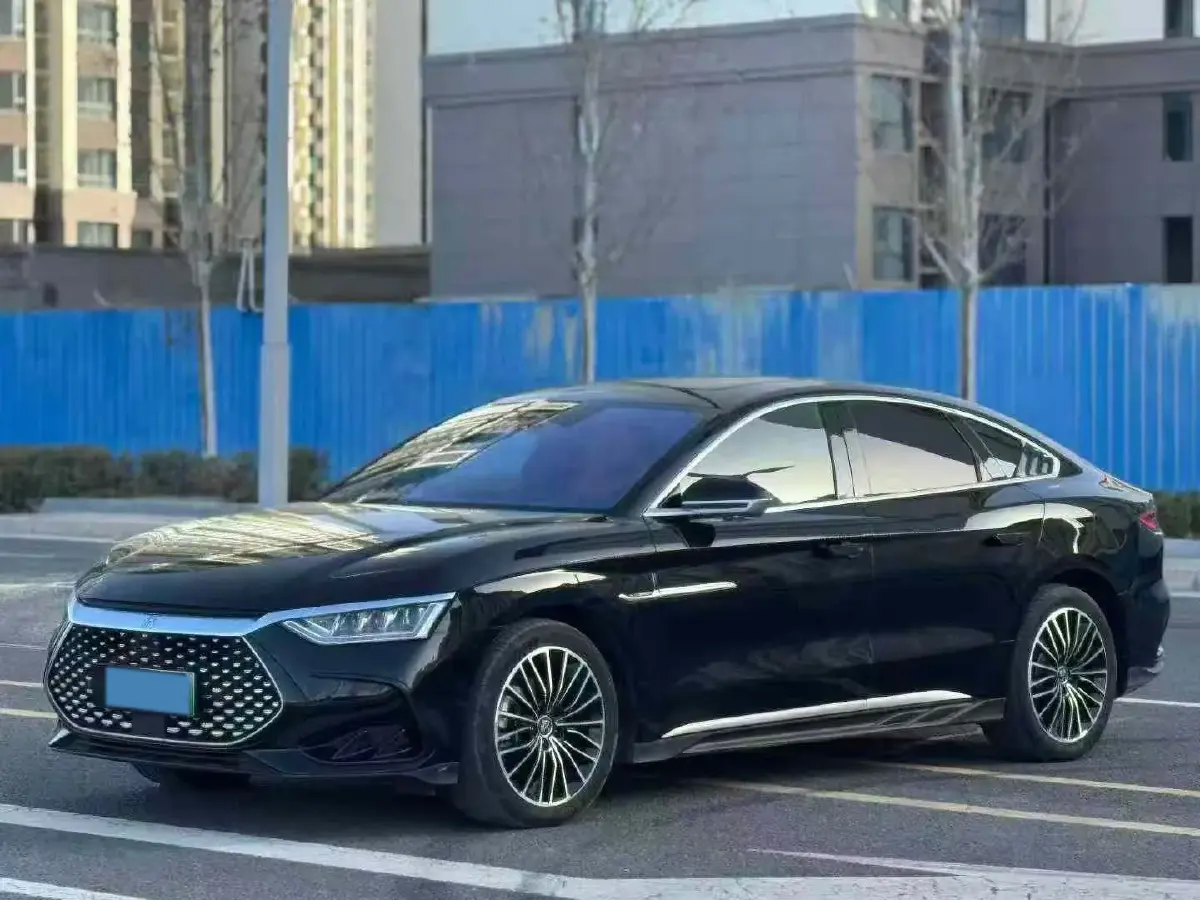 2022 Volkswagen Tiguan L 2.0T 186HP L4 7DCT