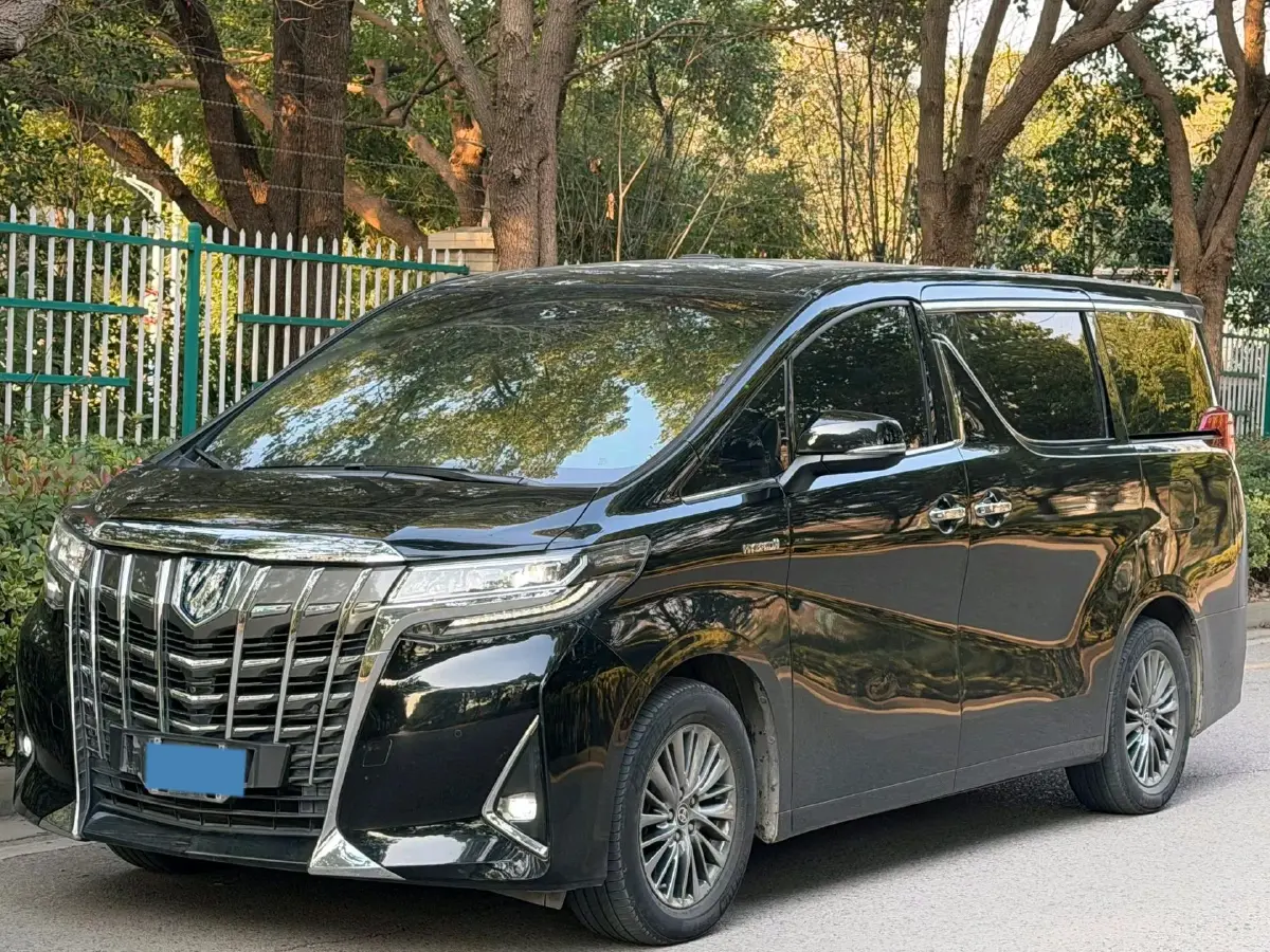 2021 Toyota Alphard 2.5L 117HP L4 E-CVT Hybrid