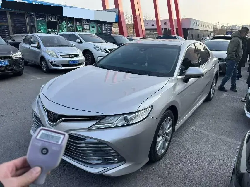 2018 Toyota Camry 2.0L 169HP L4 6AT