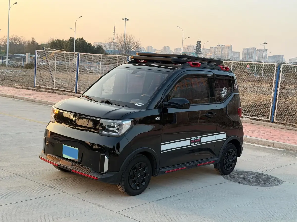 2022 WuLing HongGuang MINI EV BEV 17.3KWH