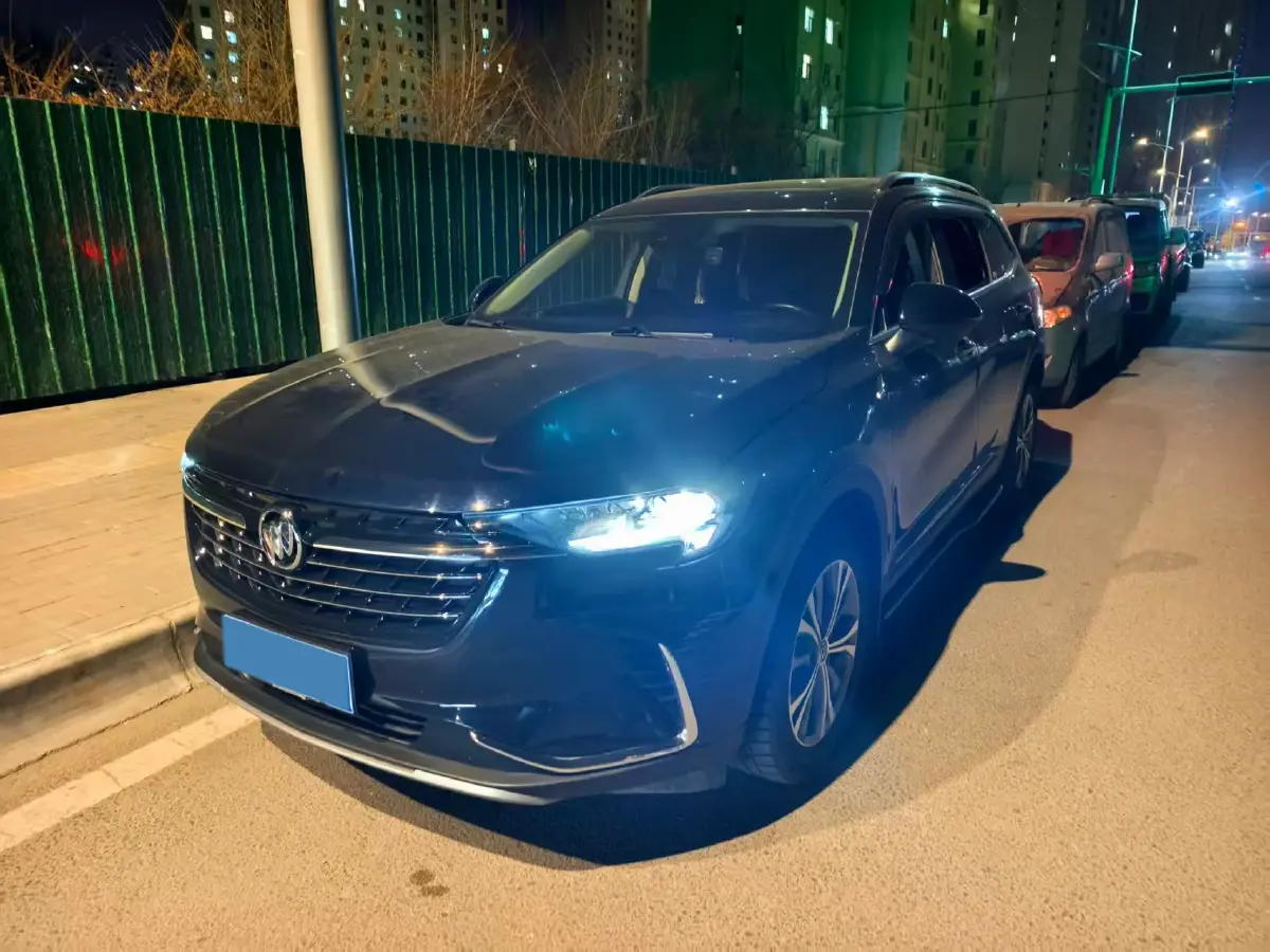 2022 Buick EnvisionPlus 2.0T 237HP L4 9AT