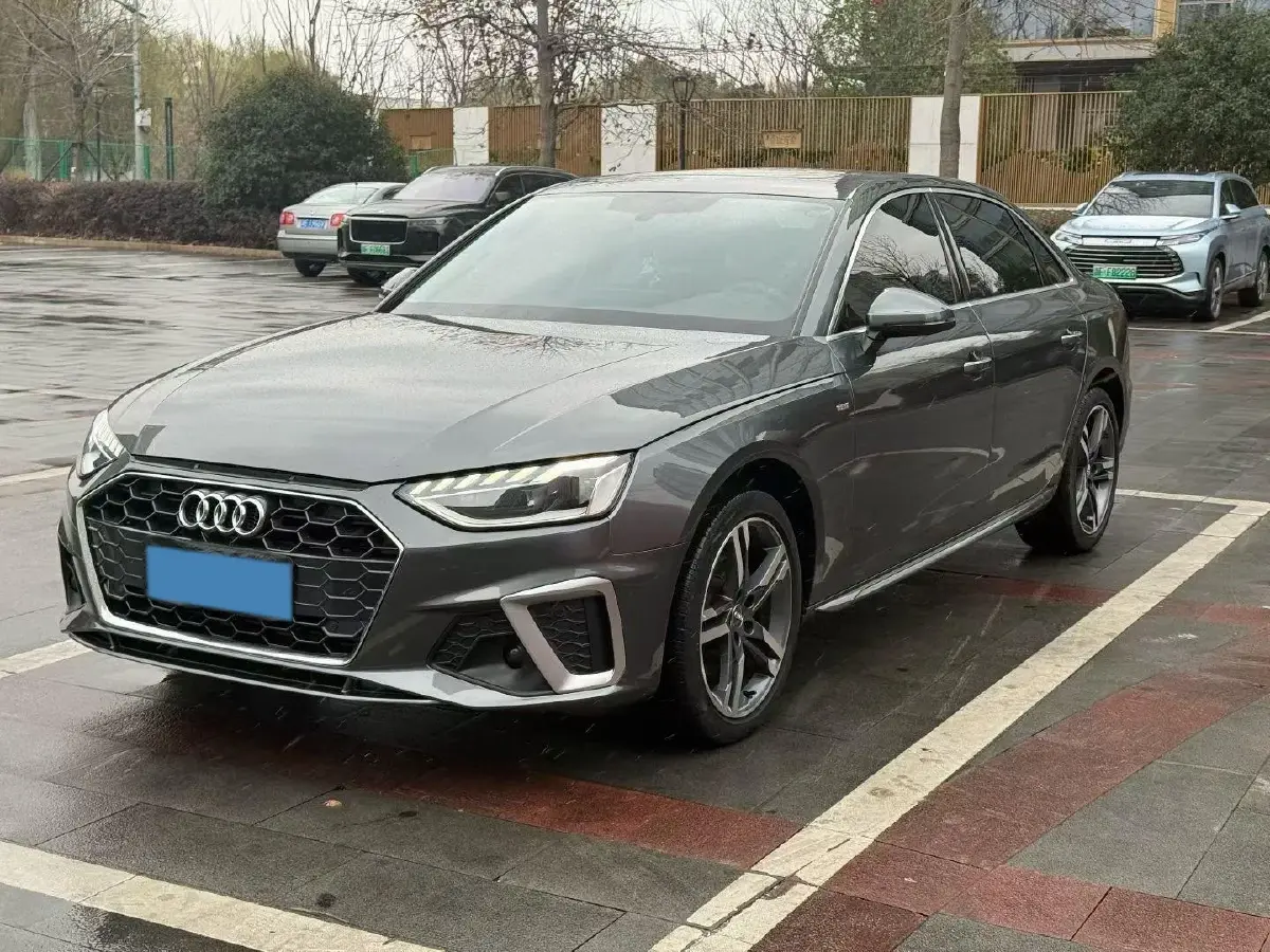 2020 Audi A4L 2.0T 190HP L4 7DCT