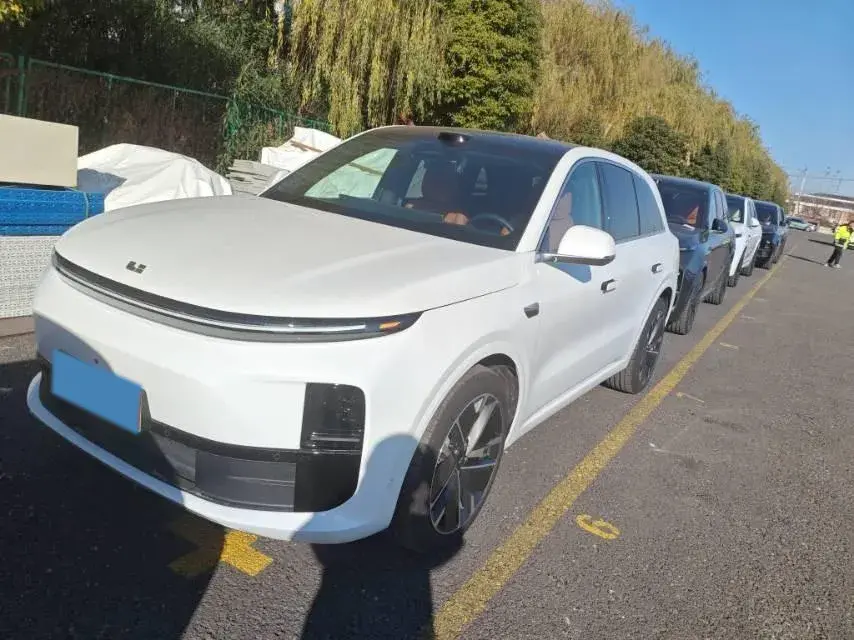 2025 Li L6 Range Extended 154HP L4 REEV