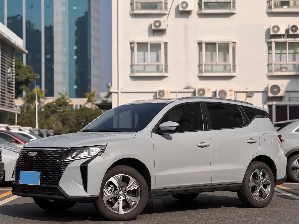 2024 Geely OkavangoPRO 1.5T 181HP L4 7DCT