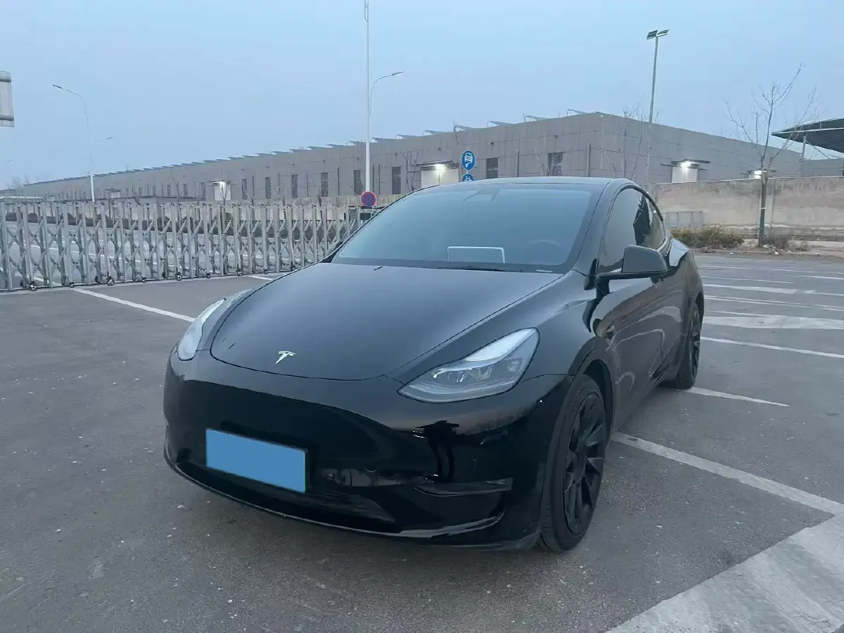 2021 Tesla Model Y BEV 60KWH