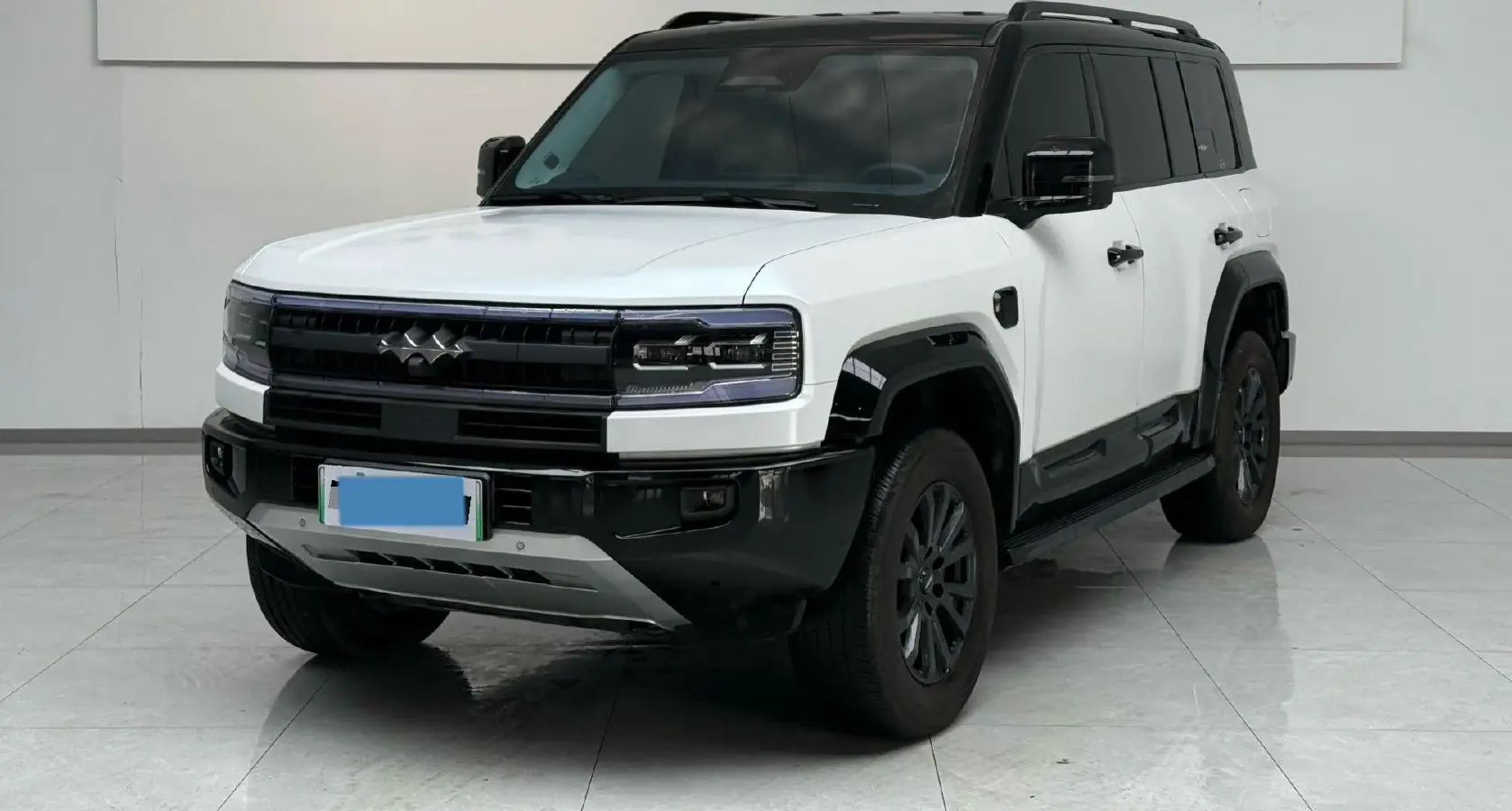 2025 FangChengBao Bao 5 1.5T 194HP L4 E-CVT PHEV 31.8KWH