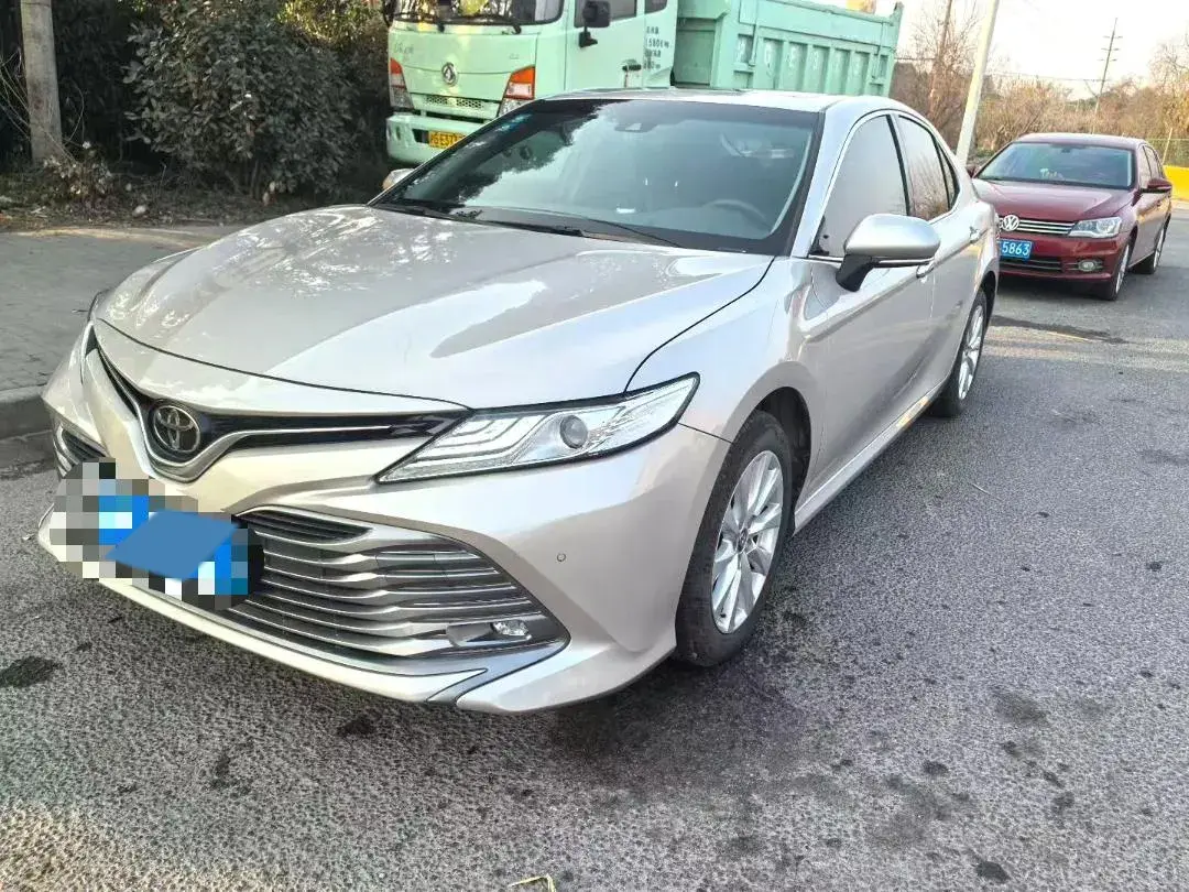 2019 Toyota Camry 2.0L 178HP L4 CVT